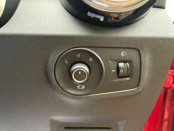 MG MG ZS 44.5kWh Exclusive Auto 5dr