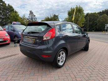 Ford Fiesta 1.0 Zetec Hatchback 5dr Petrol Manual Euro 5 (s/s) (80 ps)