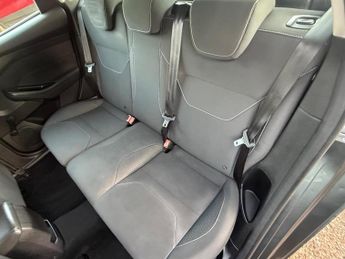 Ford Focus 1.0T EcoBoost Zetec Euro 6 (s/s) 5dr
