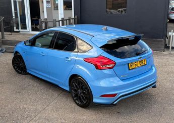 Ford Focus 1.0T EcoBoost ST-Line Euro 6 (s/s) 5dr