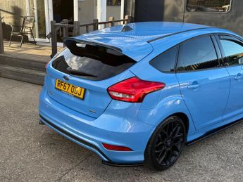 Ford Focus 1.0T EcoBoost ST-Line Euro 6 (s/s) 5dr