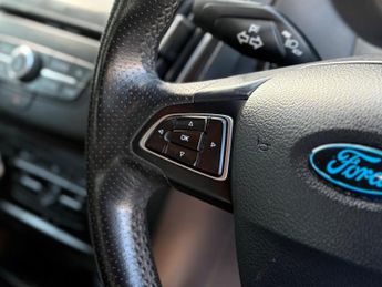 Ford Focus 1.0T EcoBoost ST-Line Euro 6 (s/s) 5dr