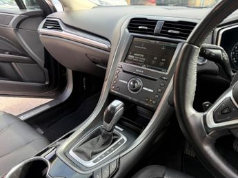 Ford Mondeo 2.0 TDCi Titanium Powershift Euro 6 (s/s) 5dr
