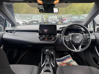 Toyota Corolla 1.8 VVT-h Icon Tech CVT Euro 6 (s/s) 5dr