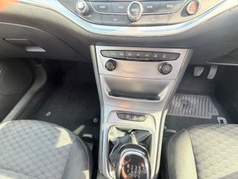 Vauxhall Astra 1.6 CDTi ecoFLEX Tech Line Sports Tourer Euro 6 (s/s) 5dr