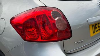 Toyota Auris 1.6 VVT-i TR 5dr