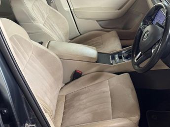 Skoda Superb 2.0 TDI SE L Executive DSG Auto 6Spd Euro 6 (s/s) 5dr