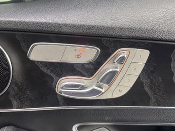 Mercedes-Benz C Class 2.1 C250d AMG Line (Premium) 7G-Tronic+ Euro 6 (s/s) 4dr
