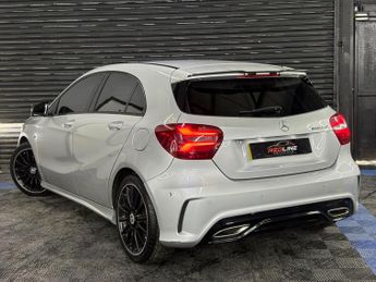 Mercedes-Benz A Class 2.1 A200d AMG Line (Premium) 7G-DCT Euro 6 (s/s) 5dr