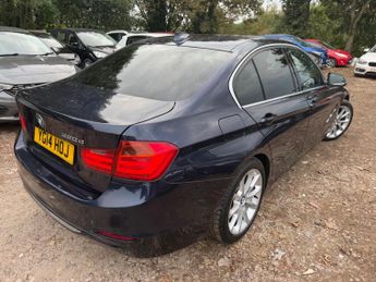BMW 3 Series 2.0 320d Luxury Auto Euro 5 (s/s) 4dr