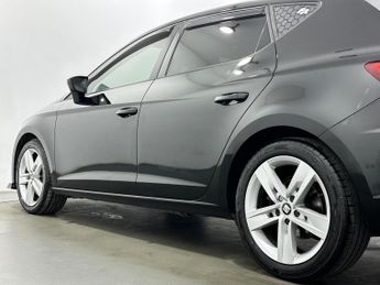 SEAT Leon 2.0 TSI FR DSG Euro 6 (s/s) 5dr