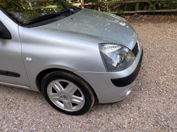 Renault Clio 1.2 16v Dynamique 3dr