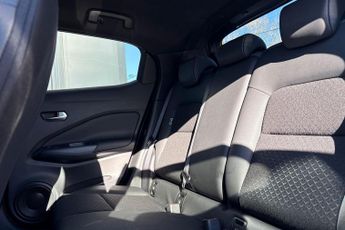 Nissan Juke 1.0 DiG-T N-Connecta 5dr DCT