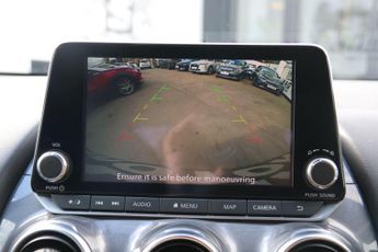 Nissan Juke 1.6 N-Connecta Auto Euro 6 5dr
