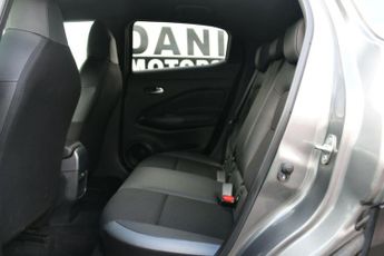 Nissan Juke 1.6 N-Connecta Auto Euro 6 5dr