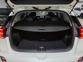 Kia Niro 1.6 GDi 3 DCT Euro 6 (s/s) 5dr