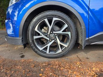 Toyota C-HR 1.8 VVT-h Dynamic CVT Euro 6 (s/s) 5dr