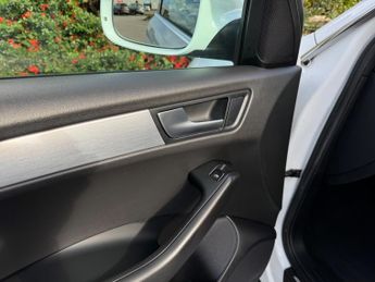 Audi Q5 2.0 TDI S line S Tronic quattro Euro 5 5dr