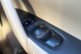 Nissan X-Trail 1.6 dCi Tekna