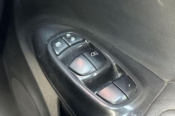 Nissan Juke 1.6 [112] Tekna [Bose]