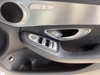 Mercedes-Benz C Class 2.1 C220 BlueTEC AMG Line G-Tronic+ Euro 6 (s/s) 4dr