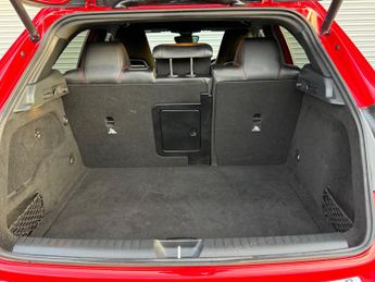 Mercedes-Benz GLA 2.1 GLA220d AMG Line (Executive) 7G-DCT 4MATIC Euro 6 (s/s) 5dr