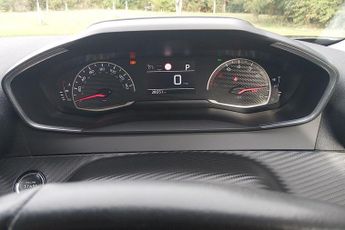 Peugeot 2008 1.2 PureTech Allure SUV 5dr Petrol EAT Euro 6 (s/s) (130 ps)