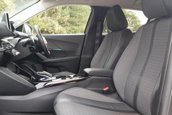 Peugeot 2008 1.2 PureTech Allure SUV 5dr Petrol EAT Euro 6 (s/s) (130 ps)
