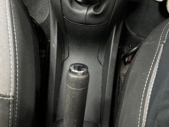Peugeot 208 1.2 PureTech Active Euro 6 5dr