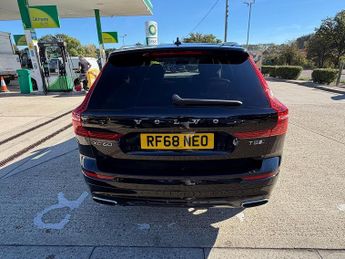 Volvo XC60 2.0 T5 R-Design Pro SUV 5dr Petrol Auto AWD Euro 6 (s/s) (250 ps