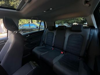 Volkswagen Golf 1.4 TSI BlueMotion Tech ACT GT Edition DSG Euro 6 (s/s) 5dr