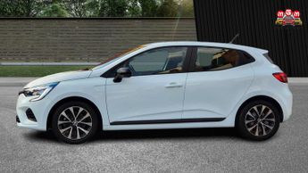 Renault Clio 1.6 E-TECH Evolution Auto Euro 6 (s/s) 5dr