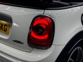 MINI Convertible 2.0 John Cooper Works Auto Euro 6 (s/s) 2dr