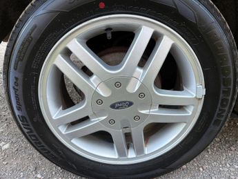 Ford Focus 1.6i 16v Zetec 5dr