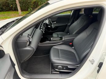 Mercedes-Benz A Class 1.3 A180h MHEV Sport (Executive) 7G-DCT Euro 6 (s/s) 5dr