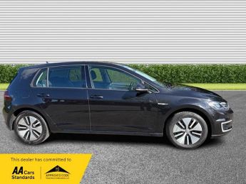 Volkswagen e-Golf 35.8kWh e-Golf Auto 5dr