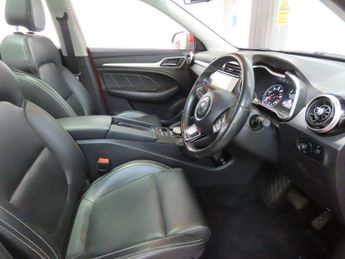 MG MG ZS 44.5kWh Exclusive Auto 5dr