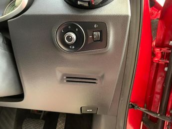 MG MG ZS 44.5kWh Exclusive Auto 5dr