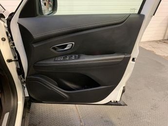 Renault Scenic 1.5 dCi Dynamique S Nav EDC Euro 6 (s/s) 5dr