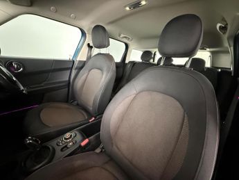 MINI Countryman 1.5 Cooper Classic SUV 5dr Petrol Auto ALL4 Euro 6 (s/s) (136 ps