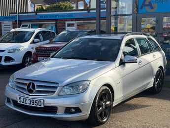 Mercedes-Benz C Class 2.1 C200 CDI BlueEfficiency Executive SE Estate 5dr Diesel Auto 