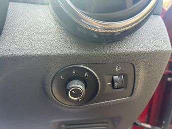 MG MG ZS 44.5kWh Exclusive Auto 5dr