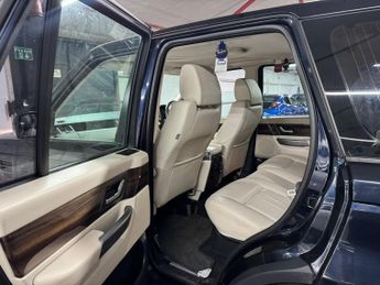 Land Rover Range Rover Sport 3.6 TD V8 HSE Station Wagon 5dr
