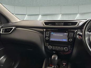 Nissan Qashqai 1.2 DIG-T N-Connecta XTRON 2WD Euro 6 (s/s) 5dr