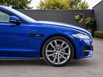 Jaguar XF 2.0d R-Sport Auto AWD Euro 6 (s/s) 4dr