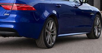 Jaguar XF 2.0d R-Sport Auto AWD Euro 6 (s/s) 4dr