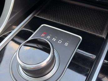 Jaguar XF 2.0d R-Sport Auto AWD Euro 6 (s/s) 4dr