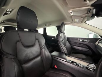 Volvo XC60 2.0 B5 MHEV Inscription Pro SUV 5dr Diesel Hybrid Auto AWD Euro 