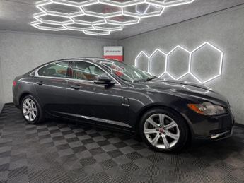 Jaguar XF 3.0d V6 Luxury Auto Euro 5 4dr