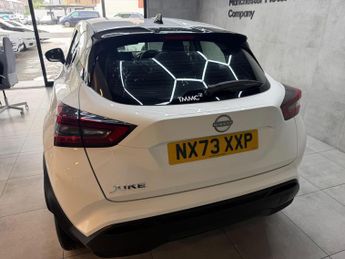 Nissan Juke 1.0 DIG-T Acenta DCT Auto Euro 6 (s/s) 5dr
